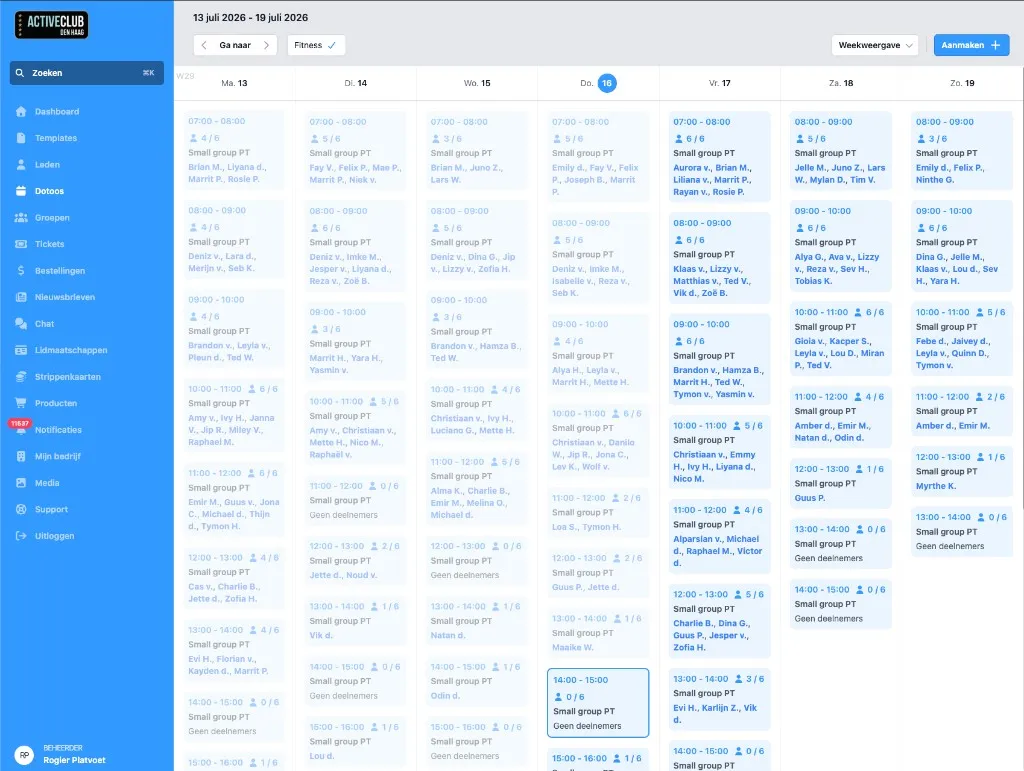 Screenshot van het DoToo weekoverzicht met Small group PT-sessies en deelnemers